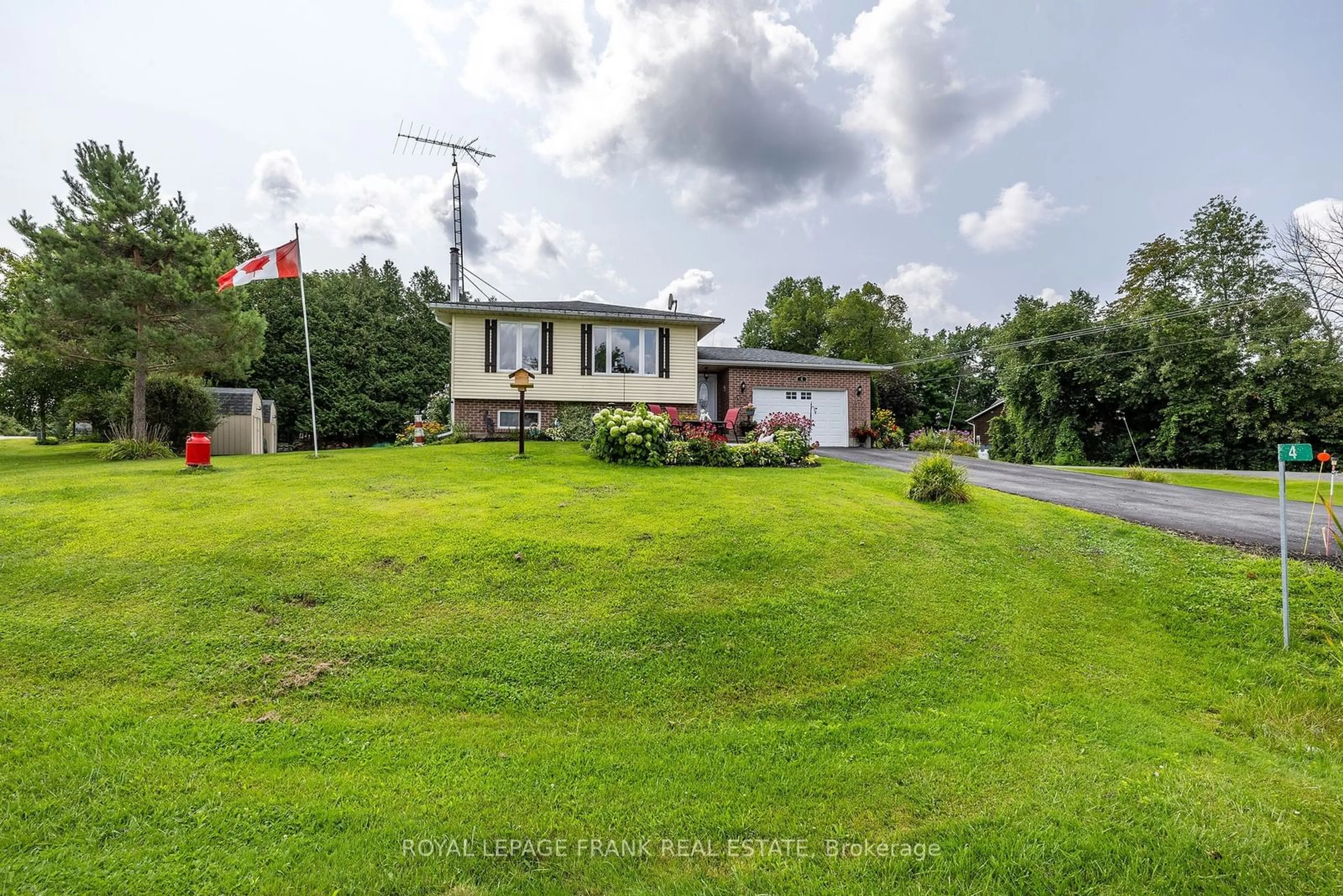 A pic from outside/outdoor area/front of a property/back of a property/a pic from drone, water/lake/river/ocean view for 4 Shelley Dr, Kawartha Lakes Ontario K0M 2C0