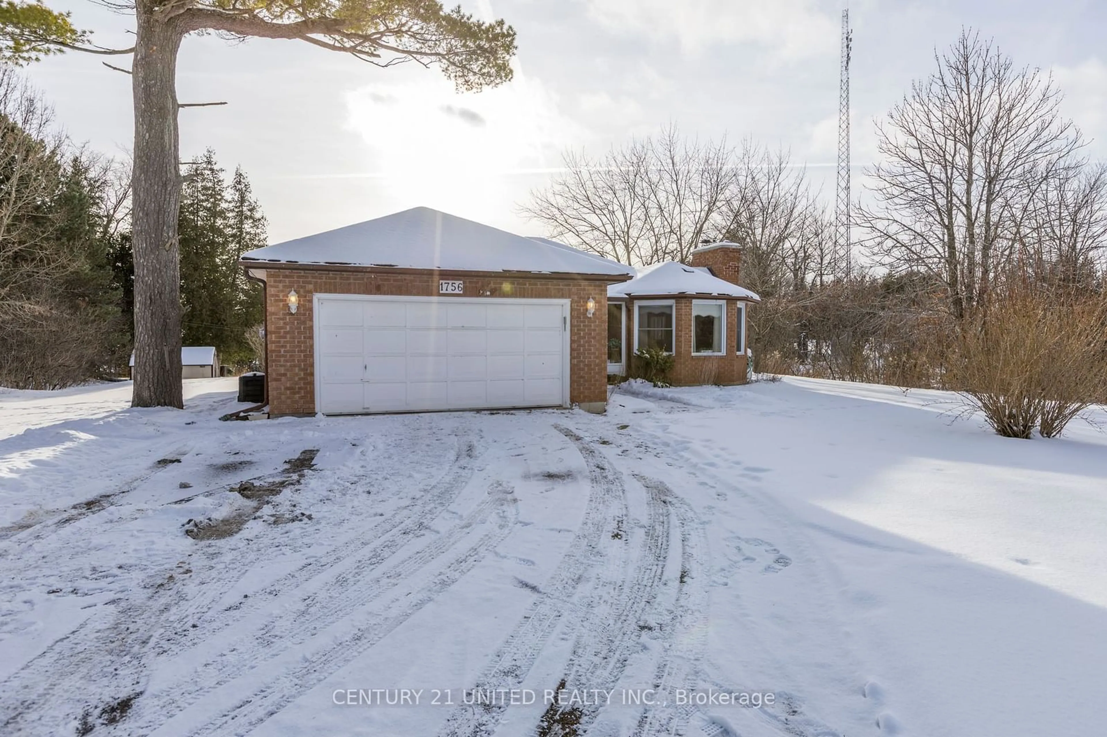 A pic from outside/outdoor area/front of a property/back of a property/a pic from drone, street for 1756 Traders Tr, Smith-Ennismore-Lakefield Ontario K0L 1T0