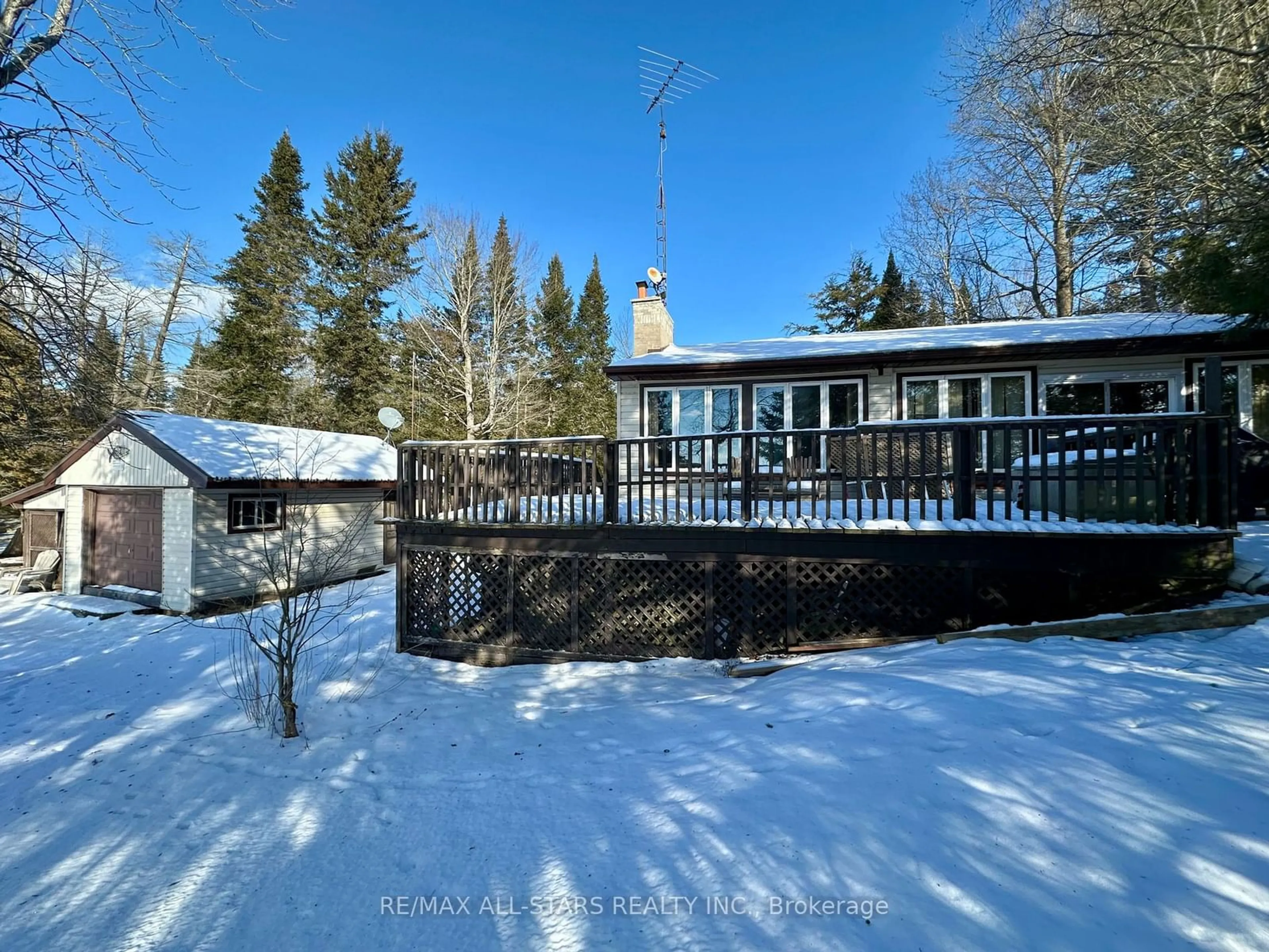 A pic from outside/outdoor area/front of a property/back of a property/a pic from drone, unknown for 68 Sunset Crt, Galway-Cavendish and Harvey Ontario K0M 1A0