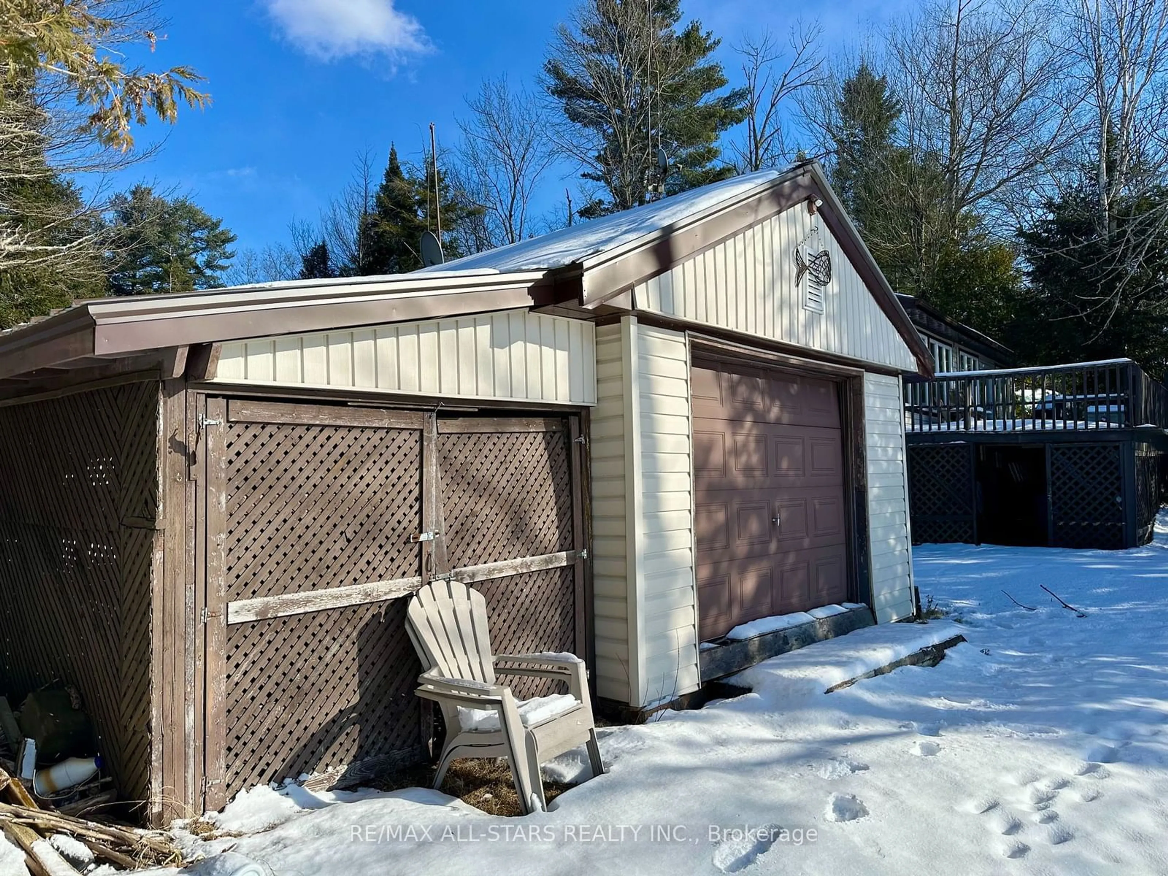 Shed for 68 Sunset Crt, Galway-Cavendish and Harvey Ontario K0M 1A0