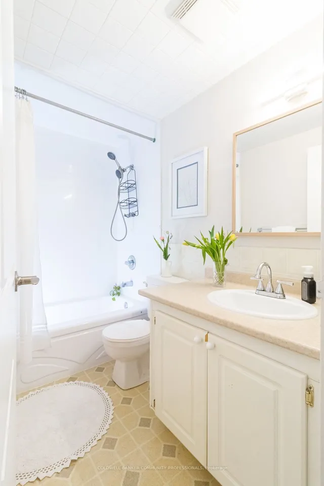 Additional property image - 11 Colmar Pl Unit 12