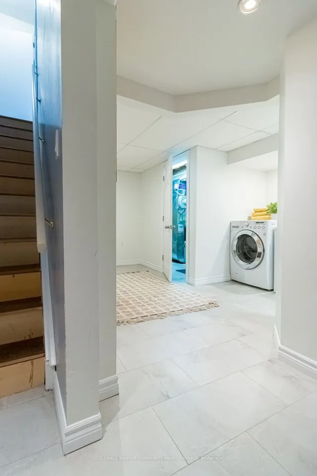 Additional property image - 11 Colmar Pl Unit 12