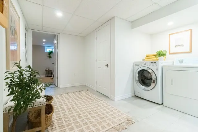 Additional property image - 11 Colmar Pl Unit 12