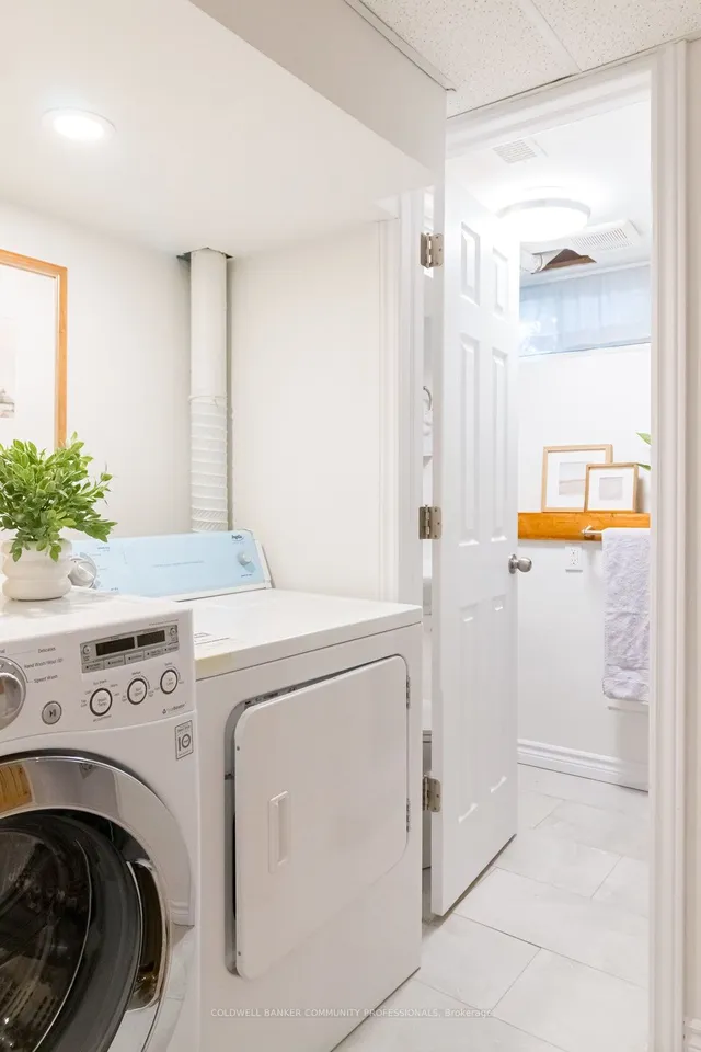 Additional property image - 11 Colmar Pl Unit 12