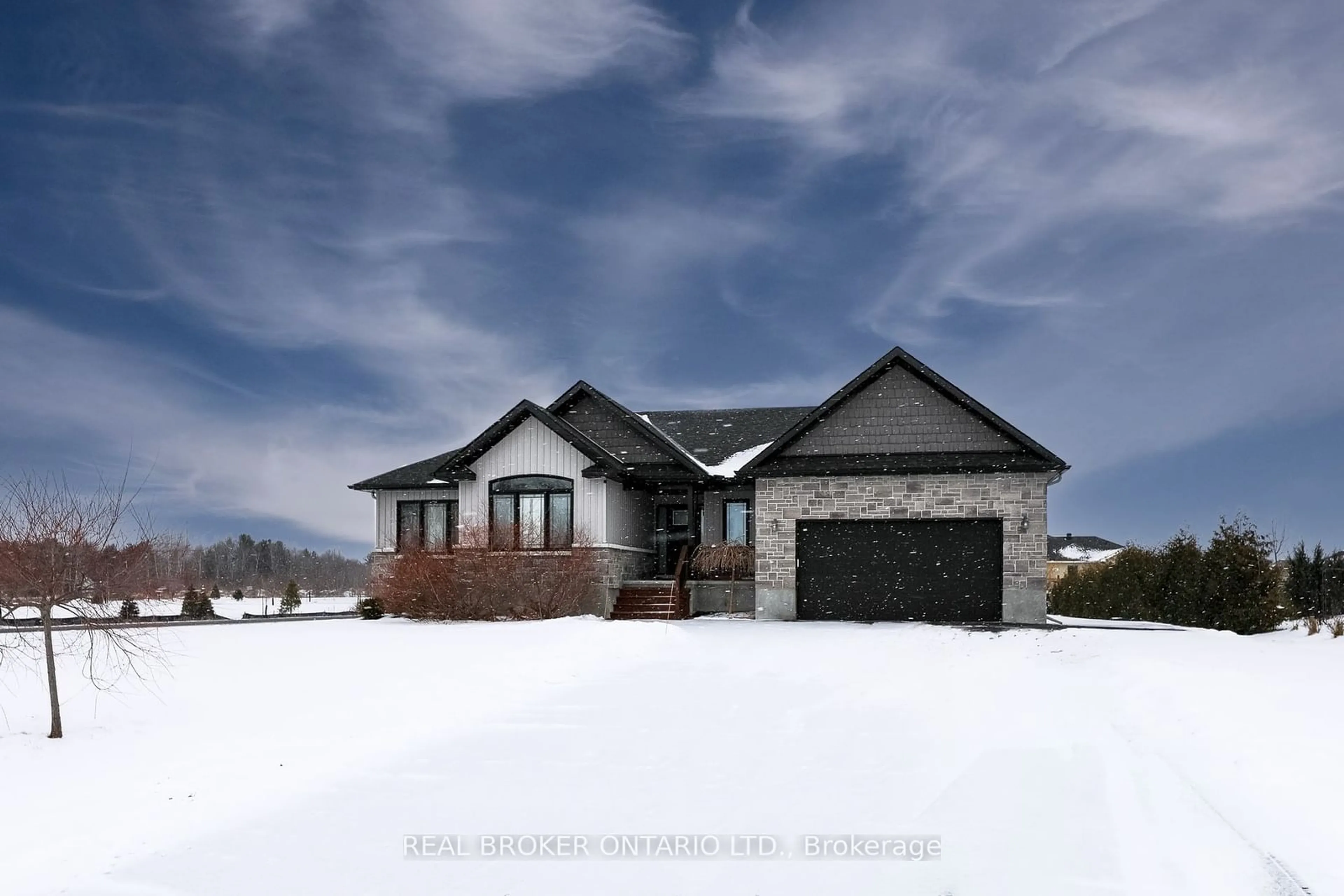 Home with vinyl exterior material, unknown for 3403 Summerbreeze Dr, Greely - Metcalfe - Osgoode - Vernon and Area Ontario K0A 2W0