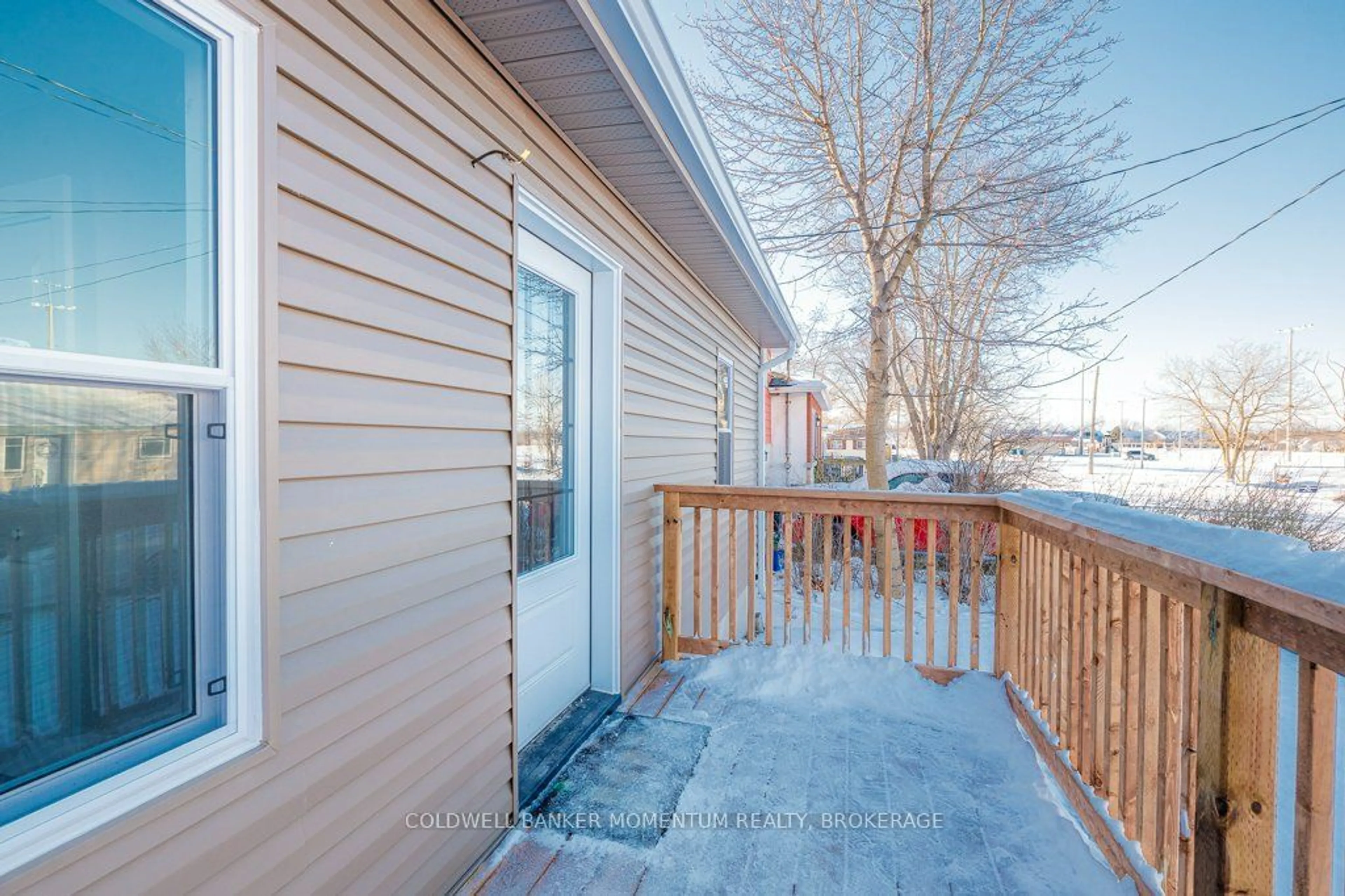 Patio, water/lake/river/ocean view for 67 Powerview Ave, St. Catharines Ontario L2S 1W4