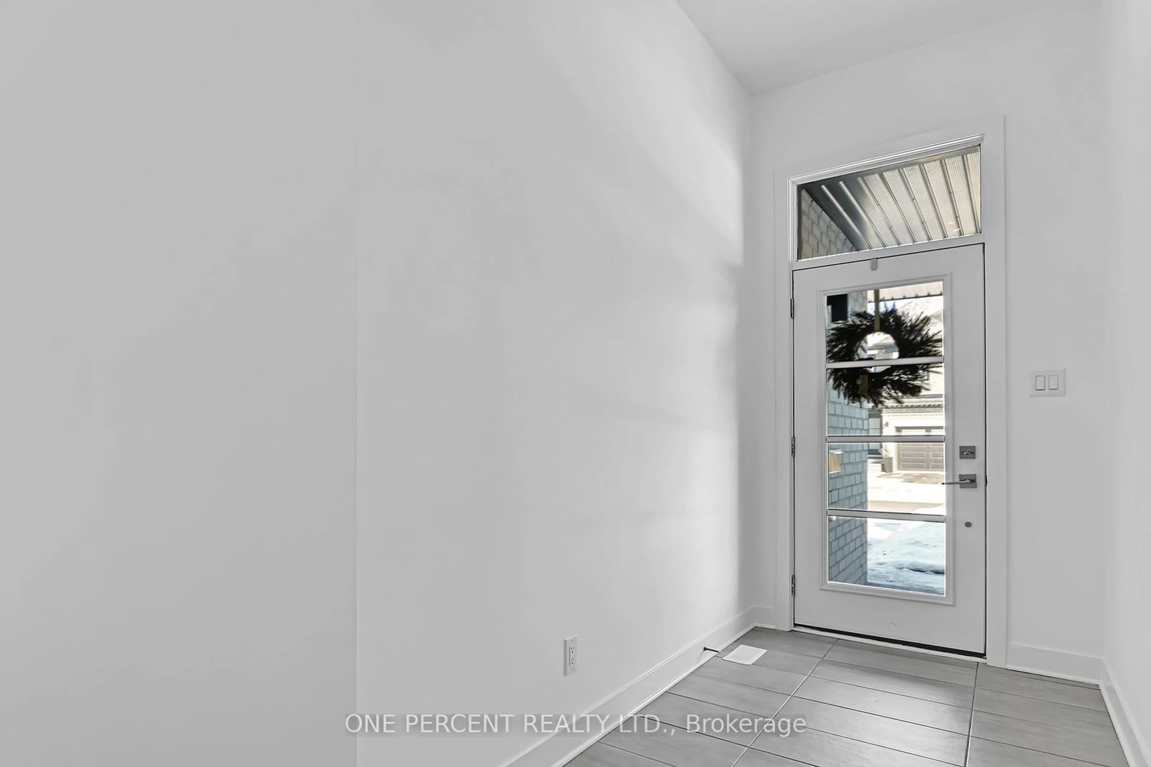 Indoor entryway for 507 Ascender Ave, Orleans - Convent Glen and Area Ontario K1W 0R6