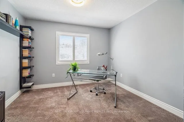 Additional property image - 17 Winegarden Tr