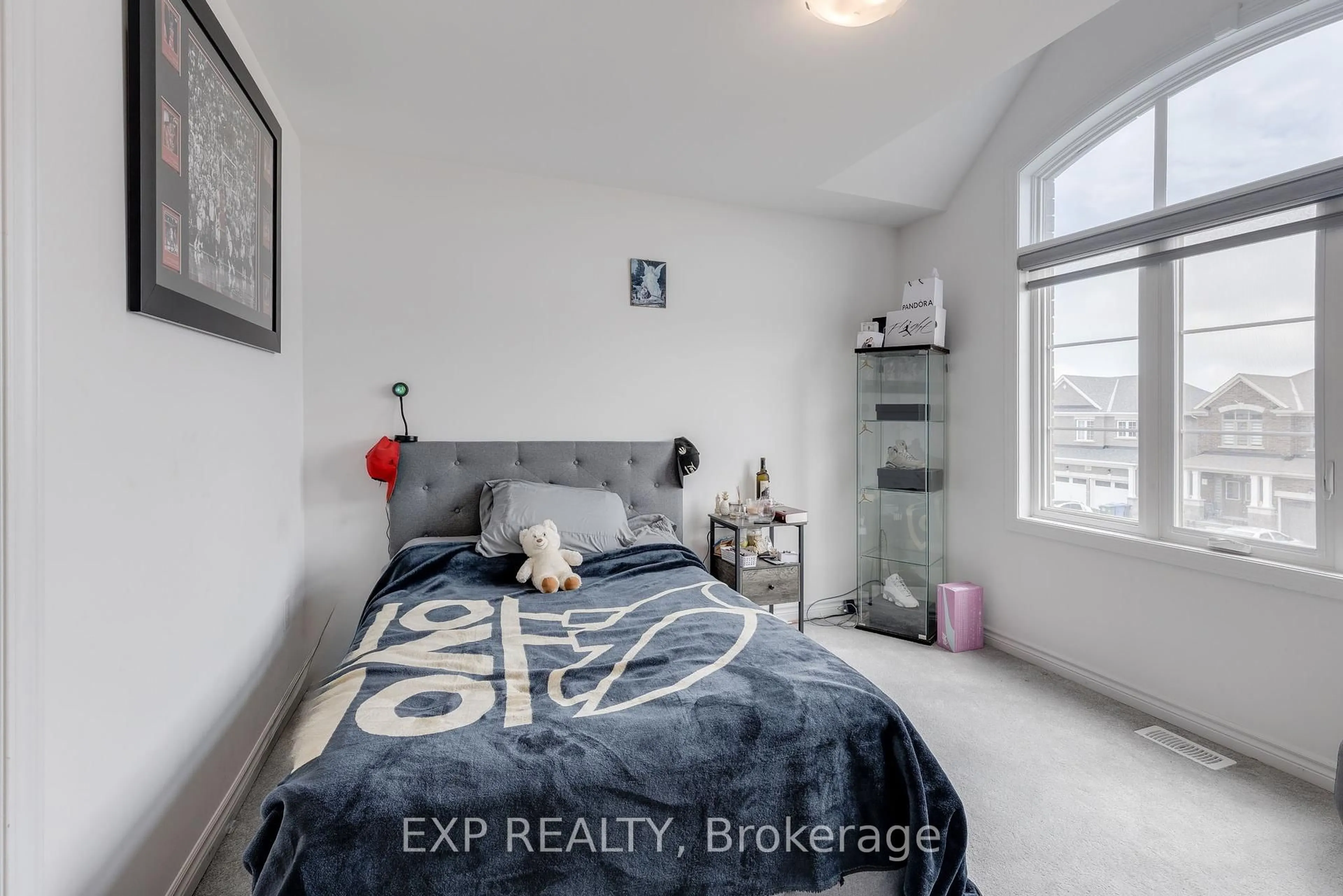 Bedroom with bed, unknown for 25 Corbett St, Southgate Ontario N0C 1B0