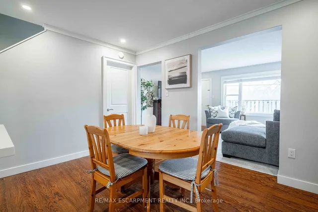 Additional property image - 10 Angus Rd Unit 14