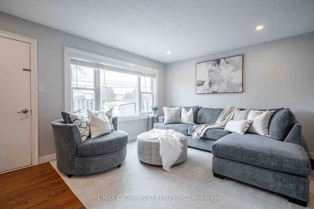Additional property image - 10 Angus Rd Unit 14