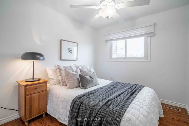 Additional property image - 10 Angus Rd Unit 14