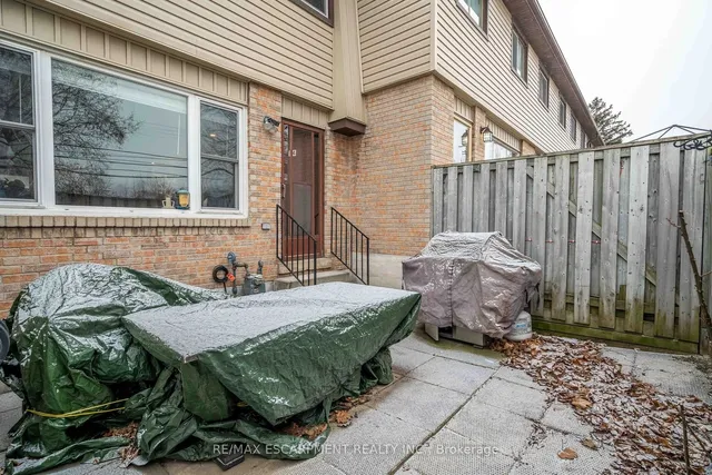 Additional property image - 10 Angus Rd Unit 14