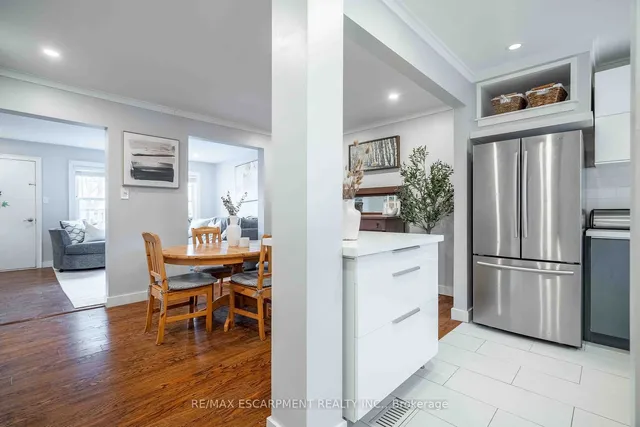 Additional property image - 10 Angus Rd Unit 14