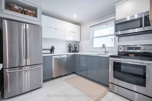 Additional property image - 10 Angus Rd Unit 14