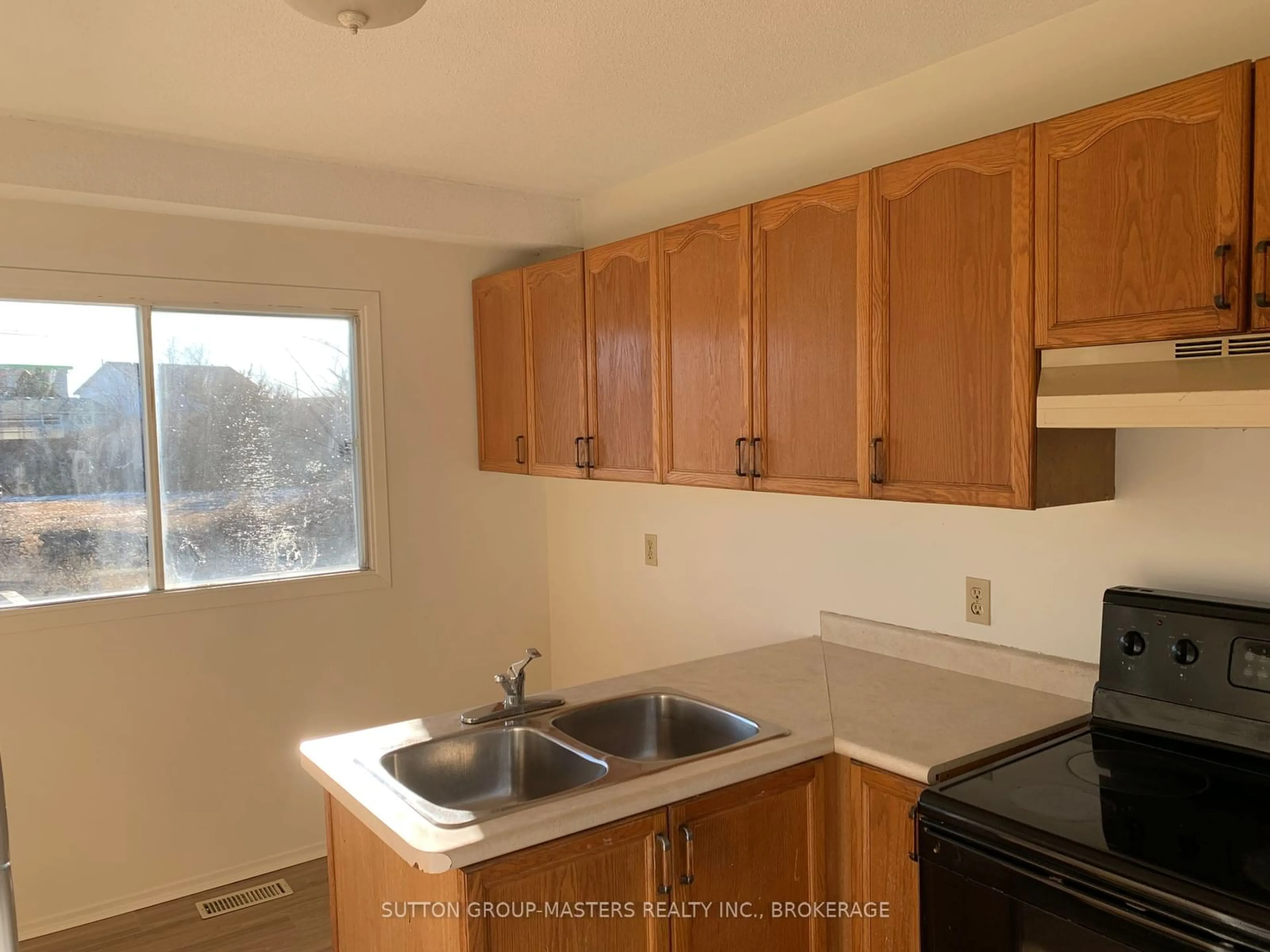 Standard kitchen, unknown for 555 Davis Dr, Kingston Ontario K7M 7Y4