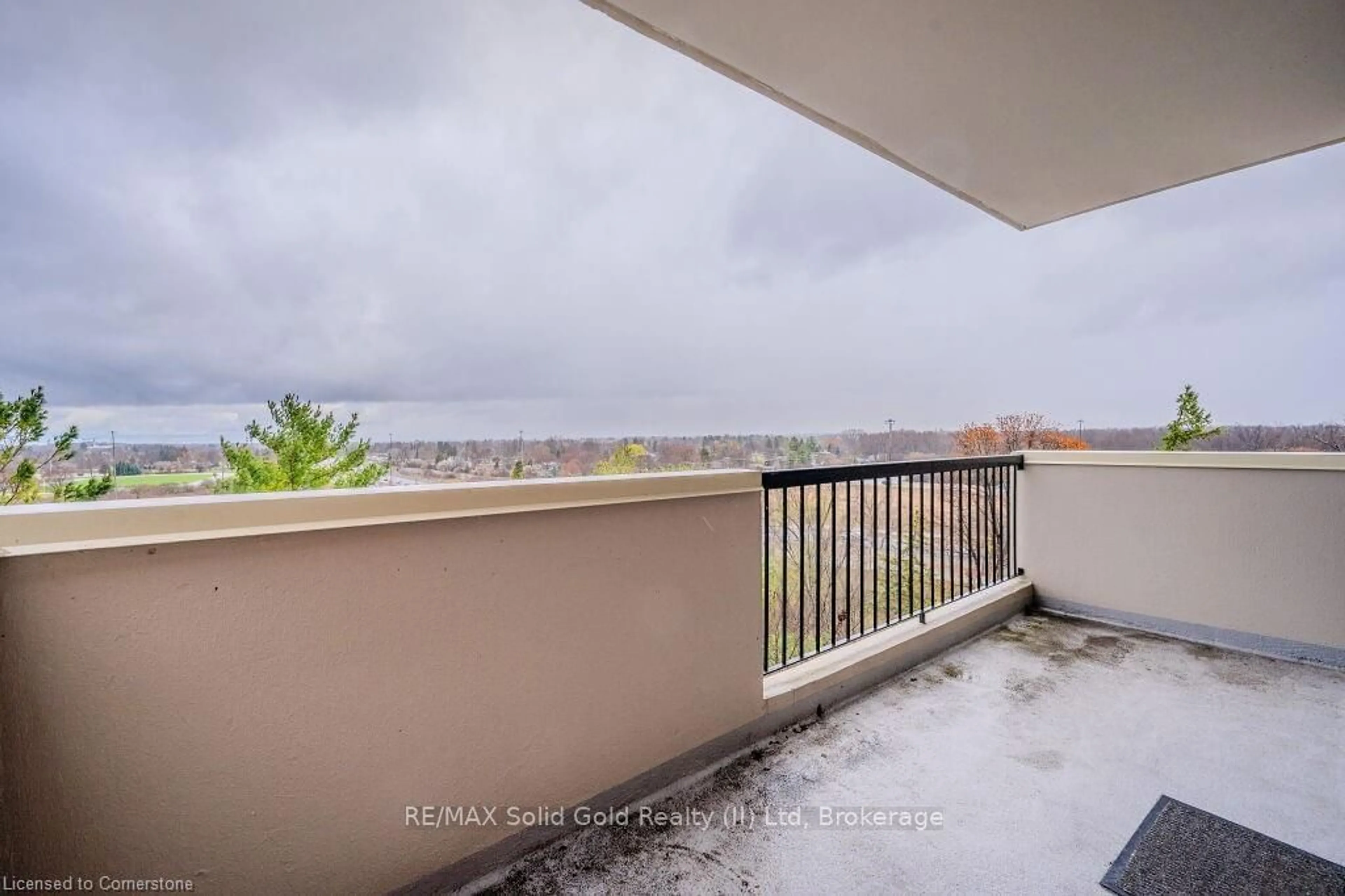 Balcony in the apartment, water/lake/river/ocean view for 260 Sheldon Ave #808, Kitchener Ontario N2H 6P2