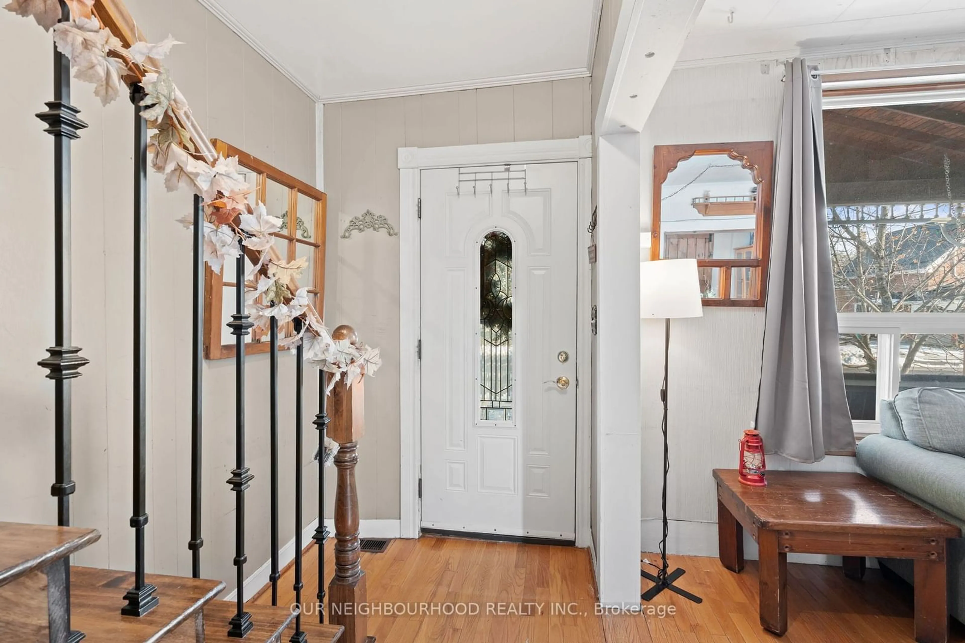 Indoor entryway for 64 Ranney St, Trent Hills Ontario K0L 1L0