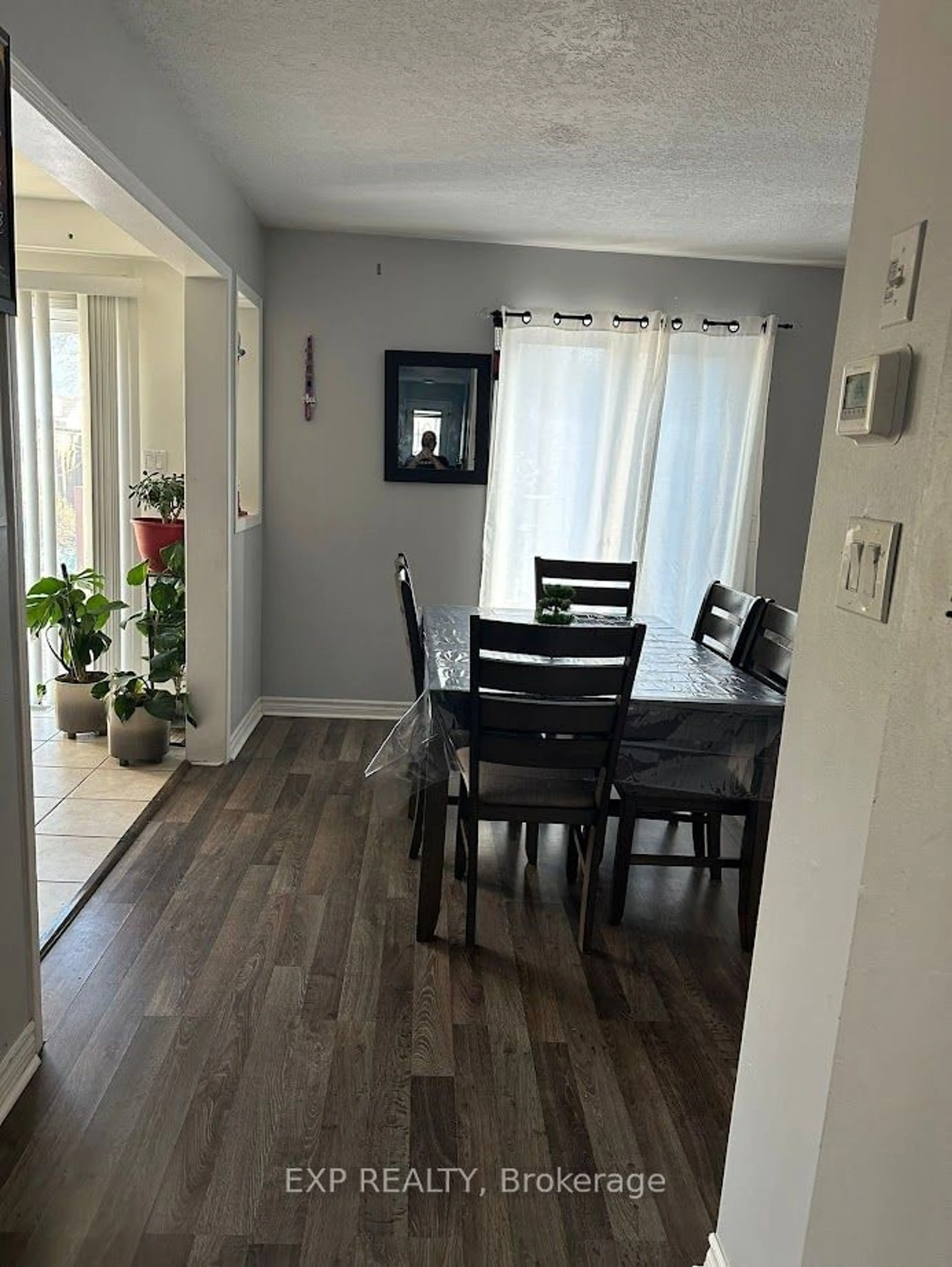 A pic of a room for 79 Wheeler Dr, Cambridge Ontario N1P 1G4