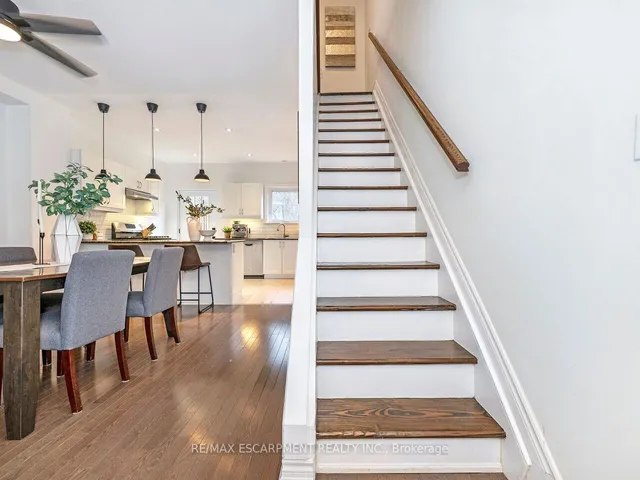 Additional property image - 218 Cumberland Ave