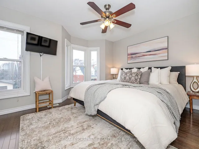 Additional property image - 218 Cumberland Ave