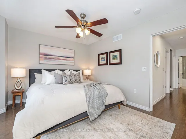 Additional property image - 218 Cumberland Ave