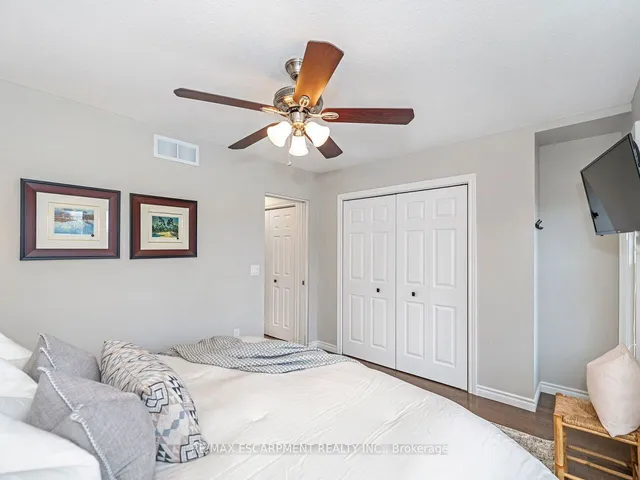 Additional property image - 218 Cumberland Ave