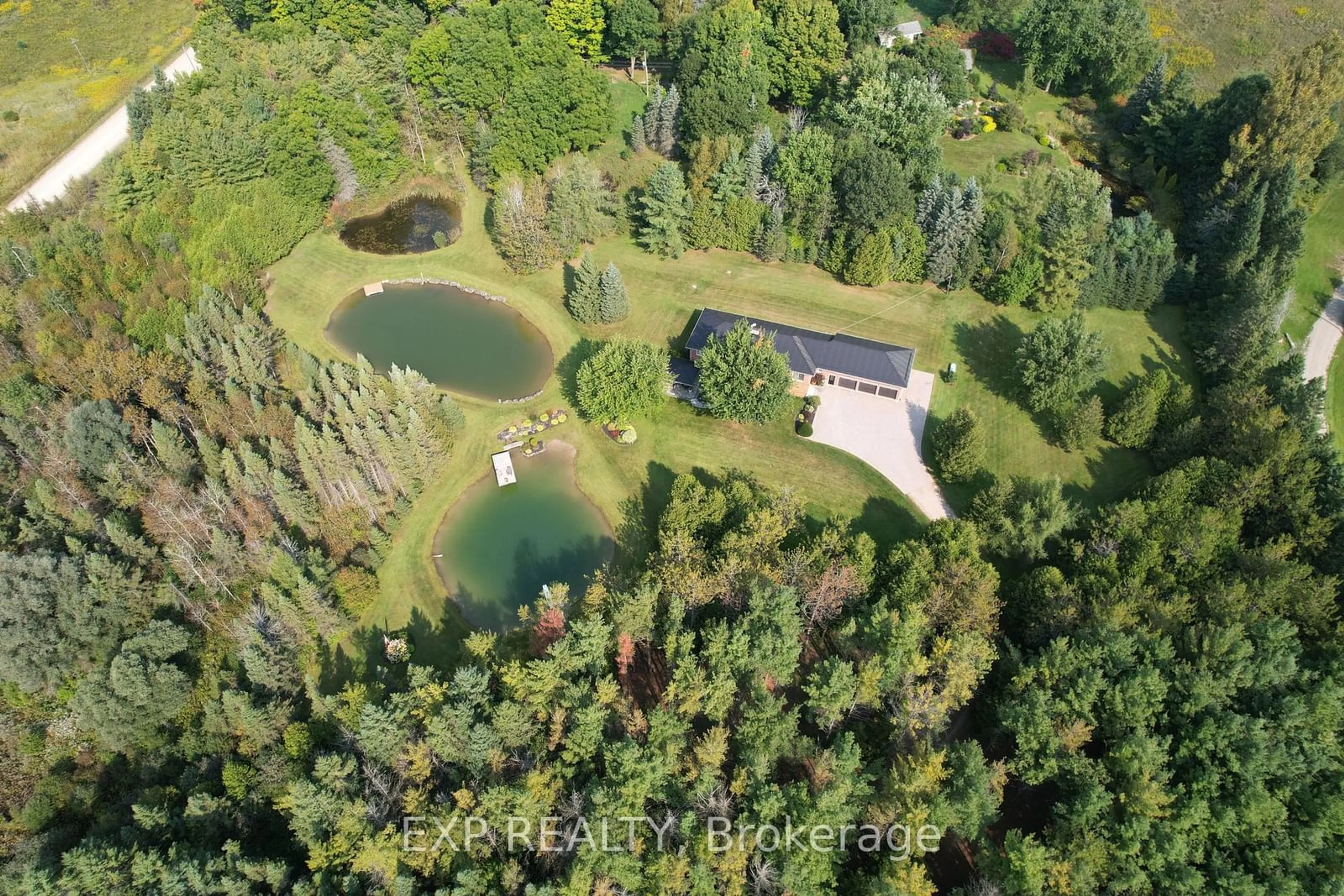 A pic from outside/outdoor area/front of a property/back of a property/a pic from drone, forest/trees view for 426155 25th Sideroad, Mono Ontario L9V 1E3