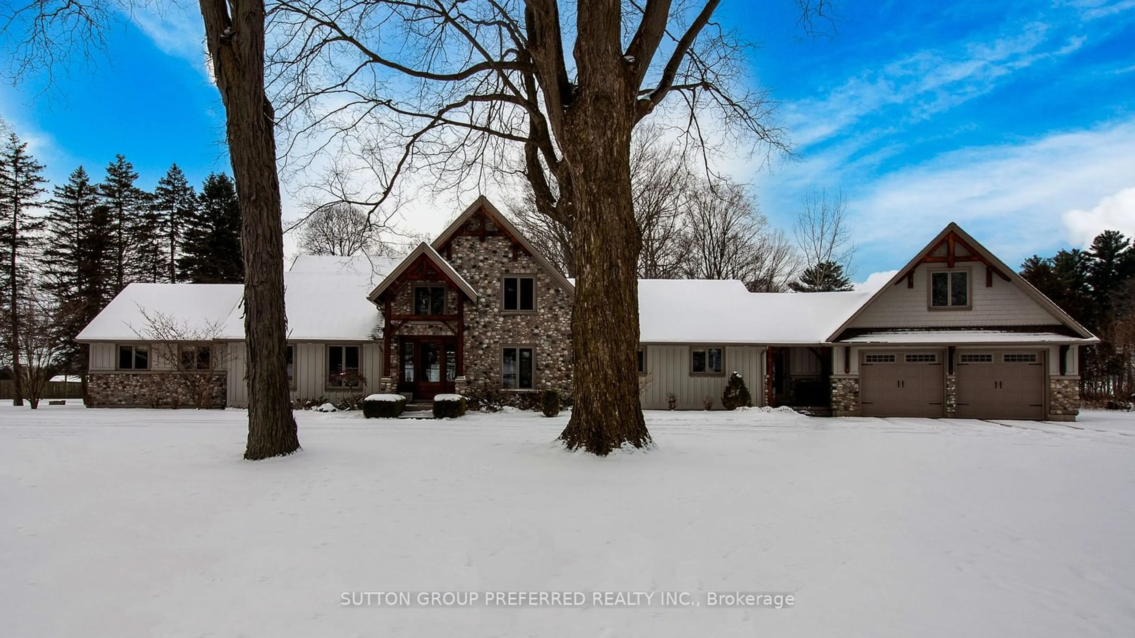 A pic from outside/outdoor area/front of a property/back of a property/a pic from drone, street for 2909 Brigham Rd, Middlesex Centre Ontario N6P 1P2