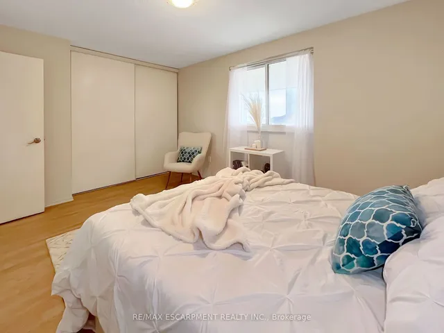 Additional property image - 350 Quigley Rd Unit 712
