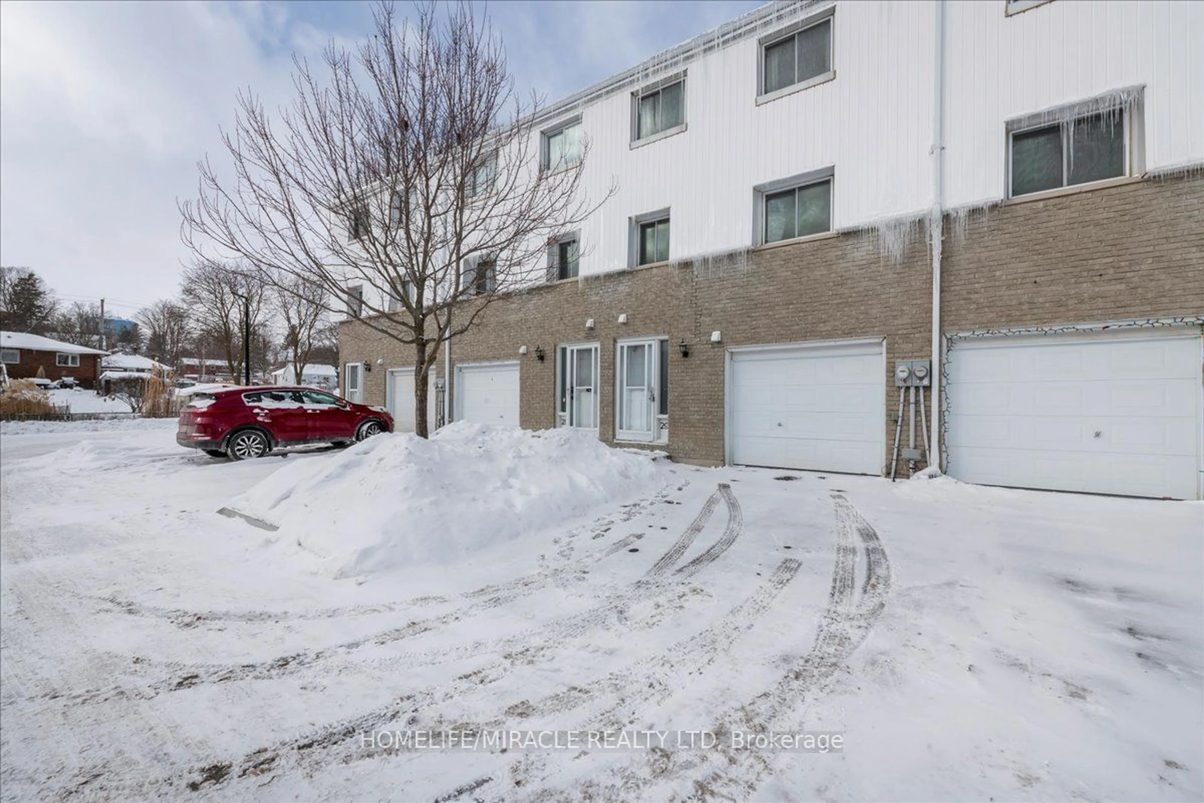 Parking for 325 William St #29, Shelburne Ontario L9V 2X5