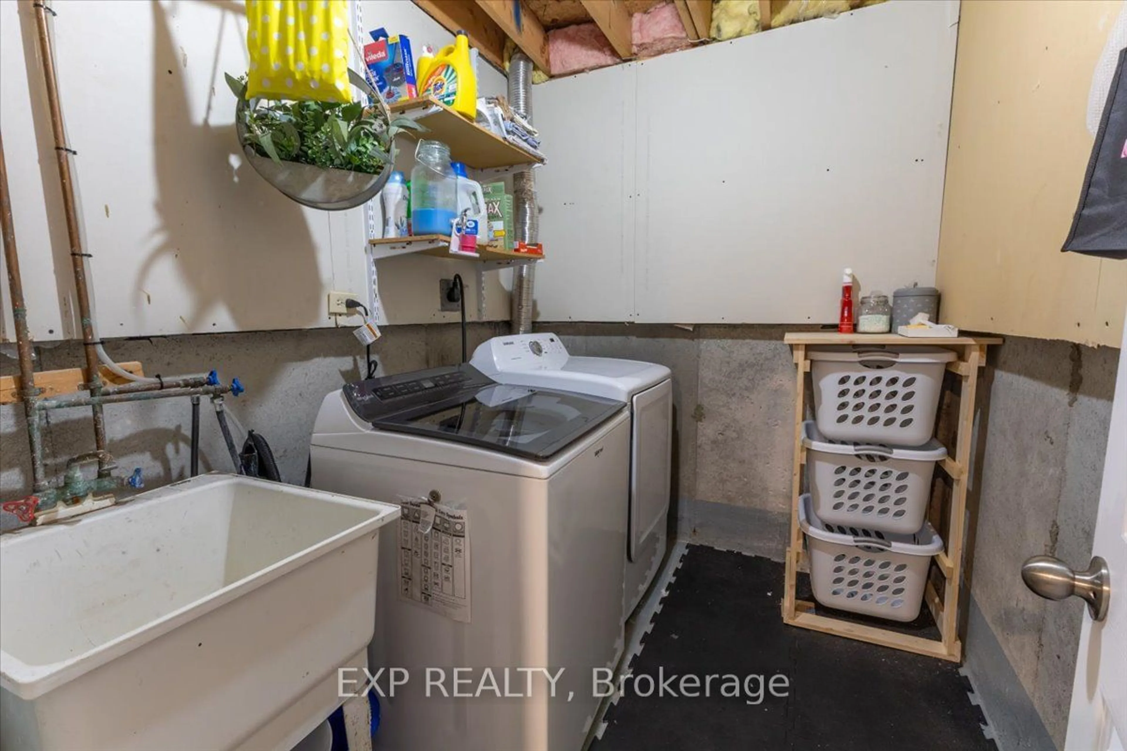 Laundry room for 274 DES VISONS Pl, Orleans - Cumberland and Area Ontario K1E 2Y7