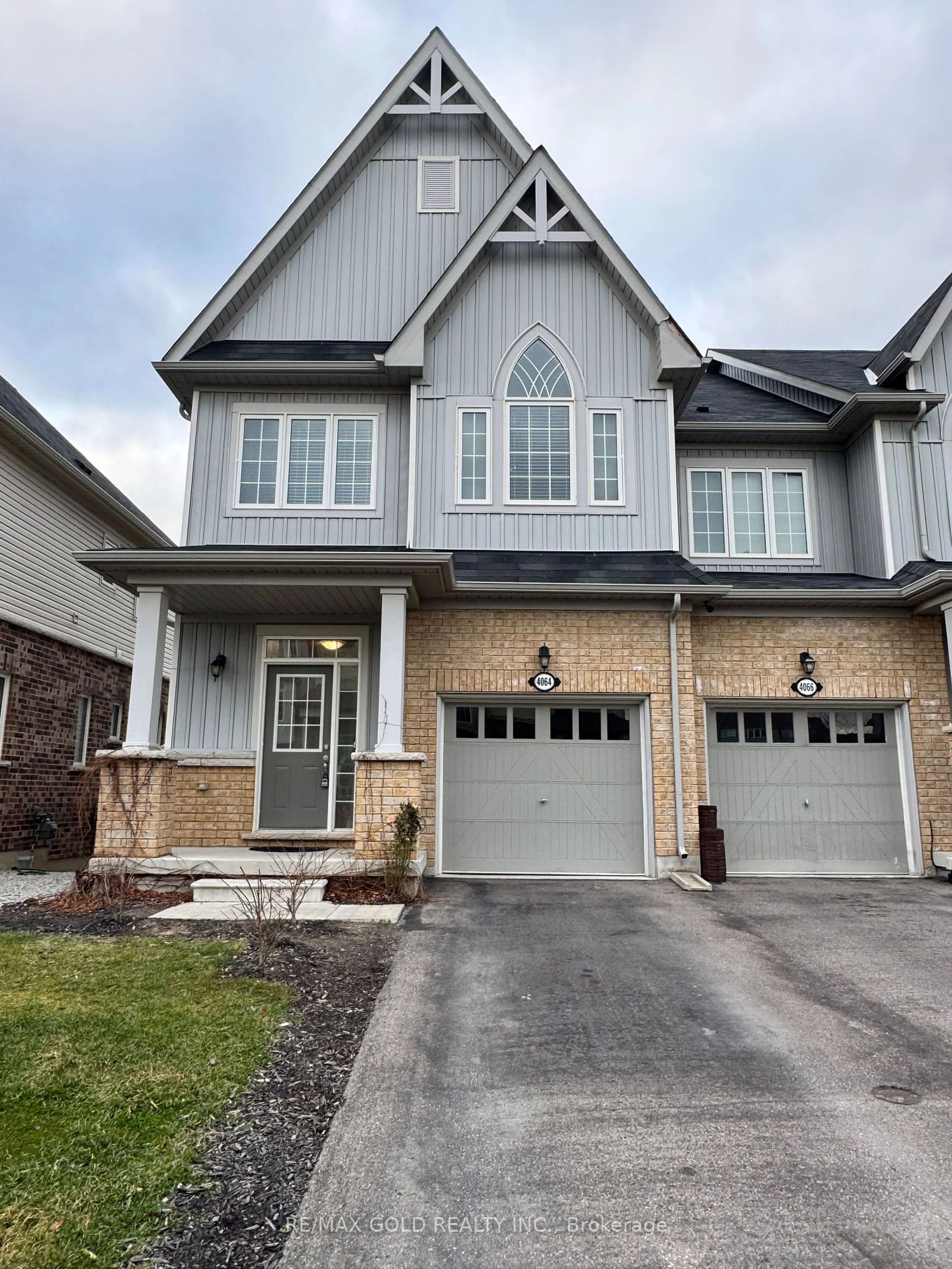 Home with brick exterior material, street for 4064 Maitland St, Lincoln Ontario L0R 1B6