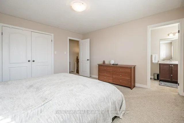 Additional property image - 70 Marina Point Cres