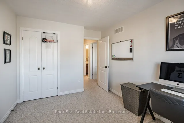 Additional property image - 70 Marina Point Cres