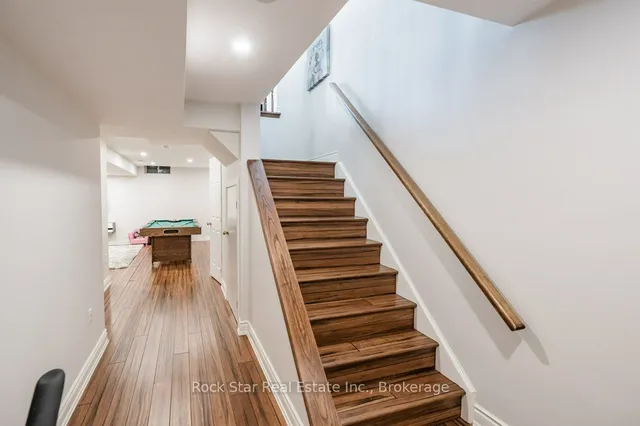 Additional property image - 70 Marina Point Cres