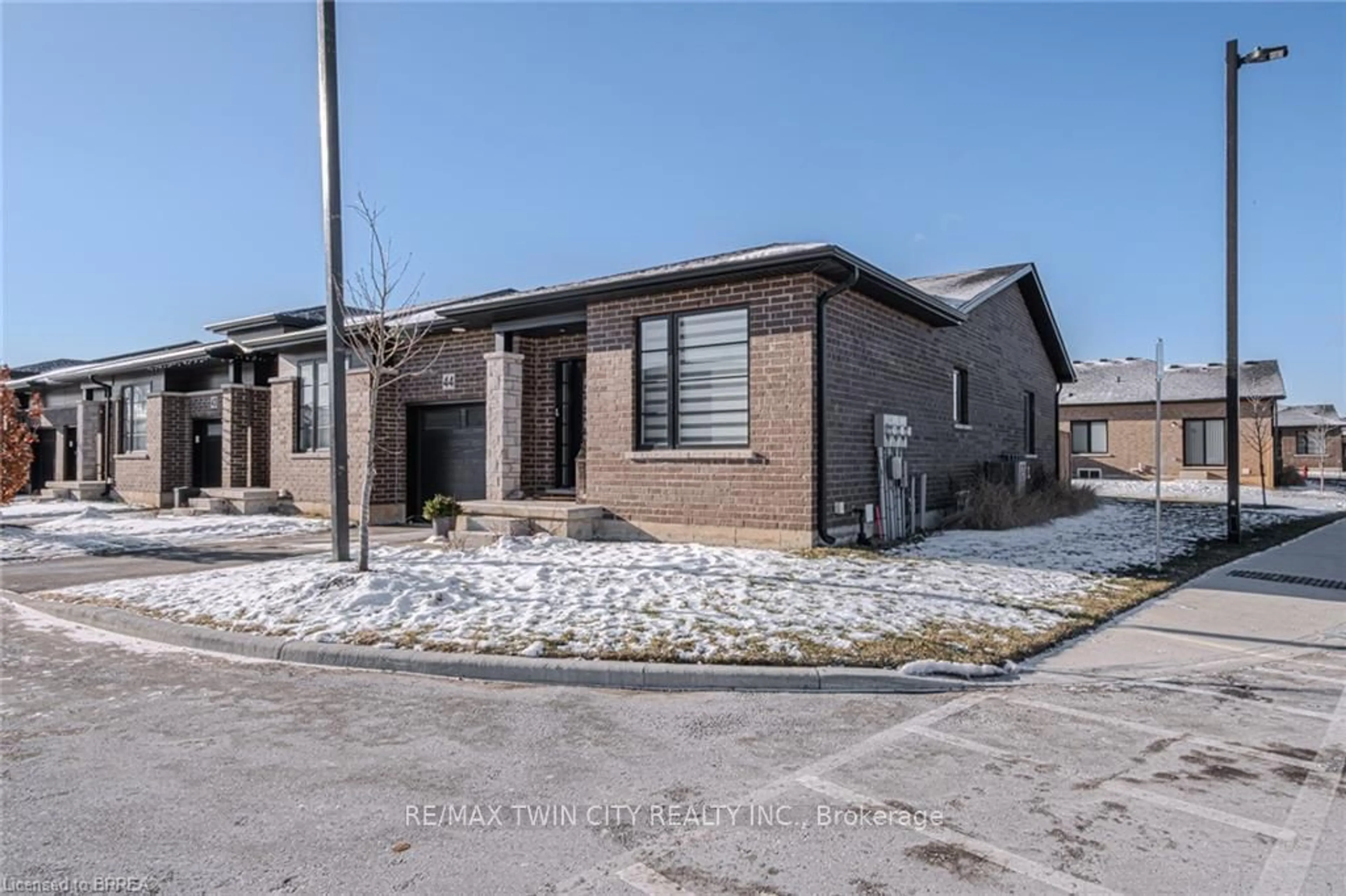 Home with brick exterior material, street for 550 Grey St #44, Brantford Ontario N3S 7L4