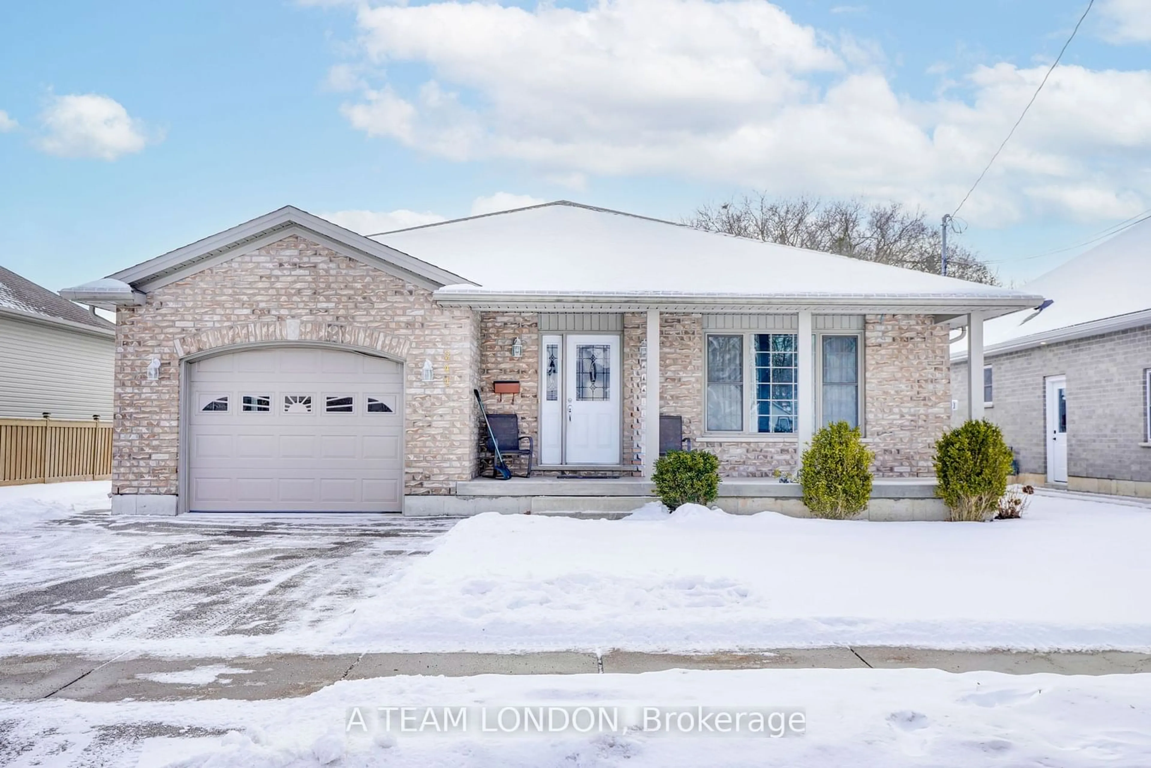 Unknown for 244 Sydenham St, Aylmer Ontario N5H 1M2