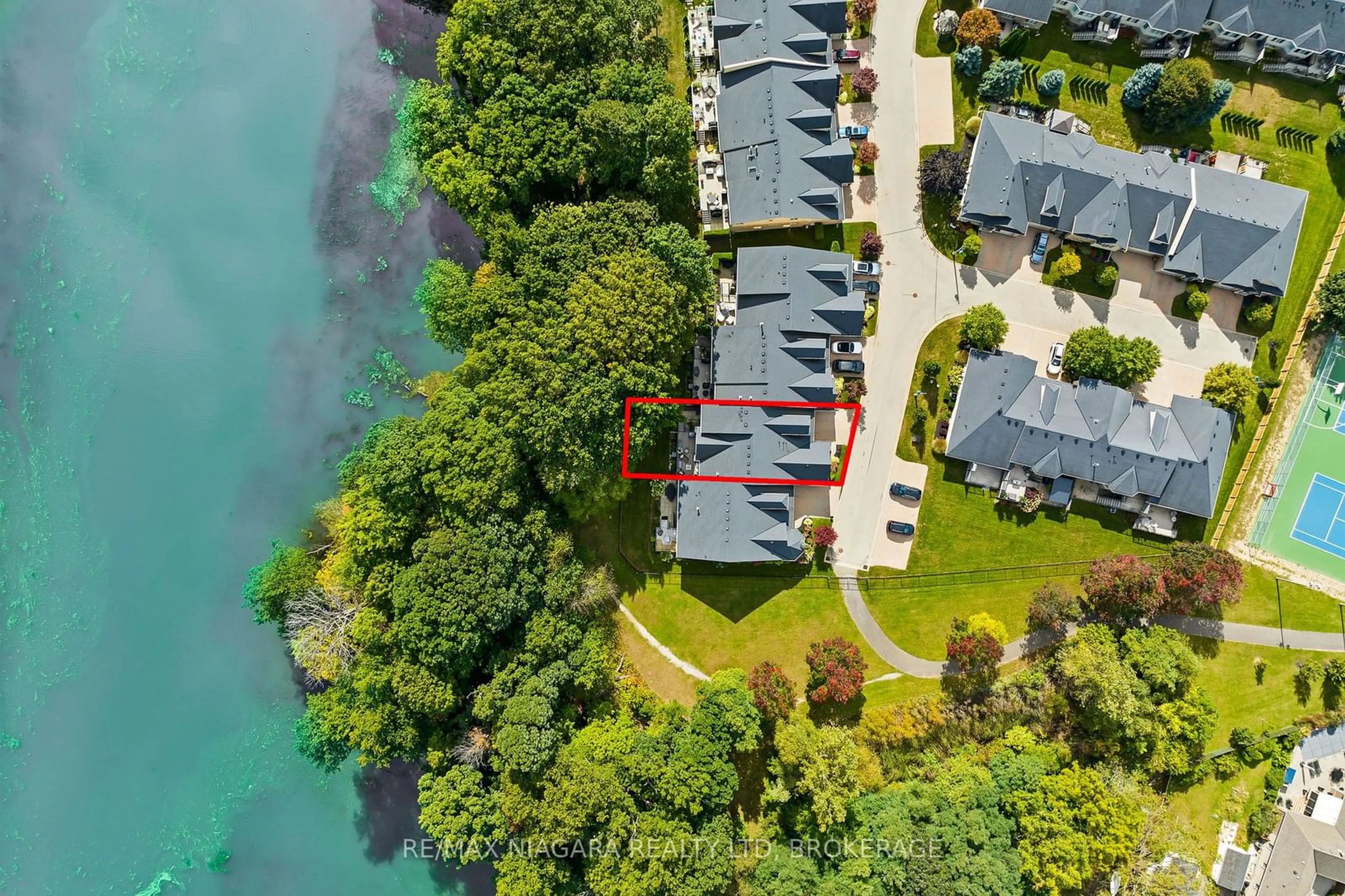 A pic from outside/outdoor area/front of a property/back of a property/a pic from drone, water/lake/river/ocean view for 35 Scullers Way #7, St. Catharines Ontario L2N 7S9