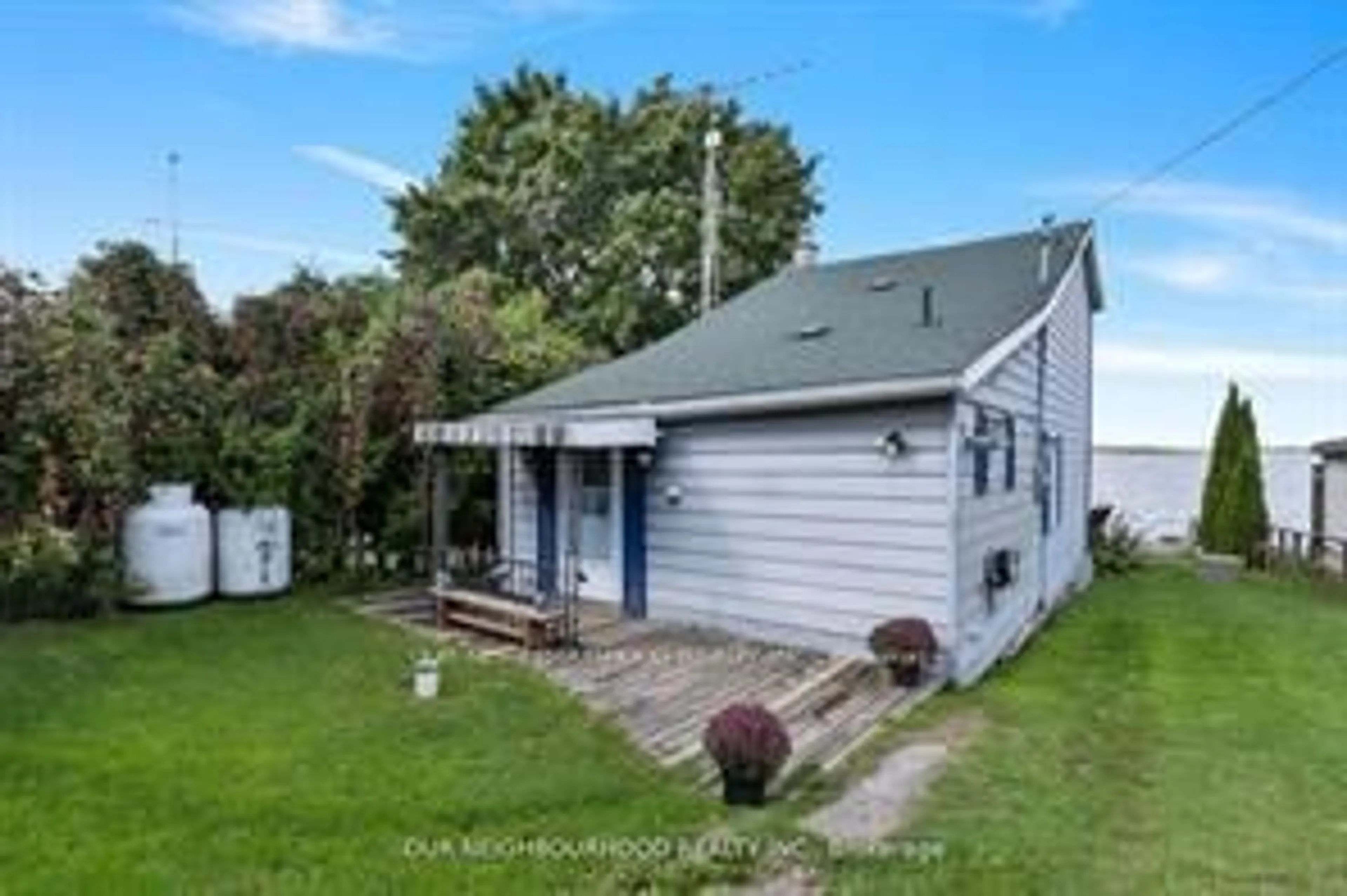 A pic from outside/outdoor area/front of a property/back of a property/a pic from drone, unknown for 6108 Curtis Point Rd #41, Alnwick/Haldimand Ontario K0K 2X0