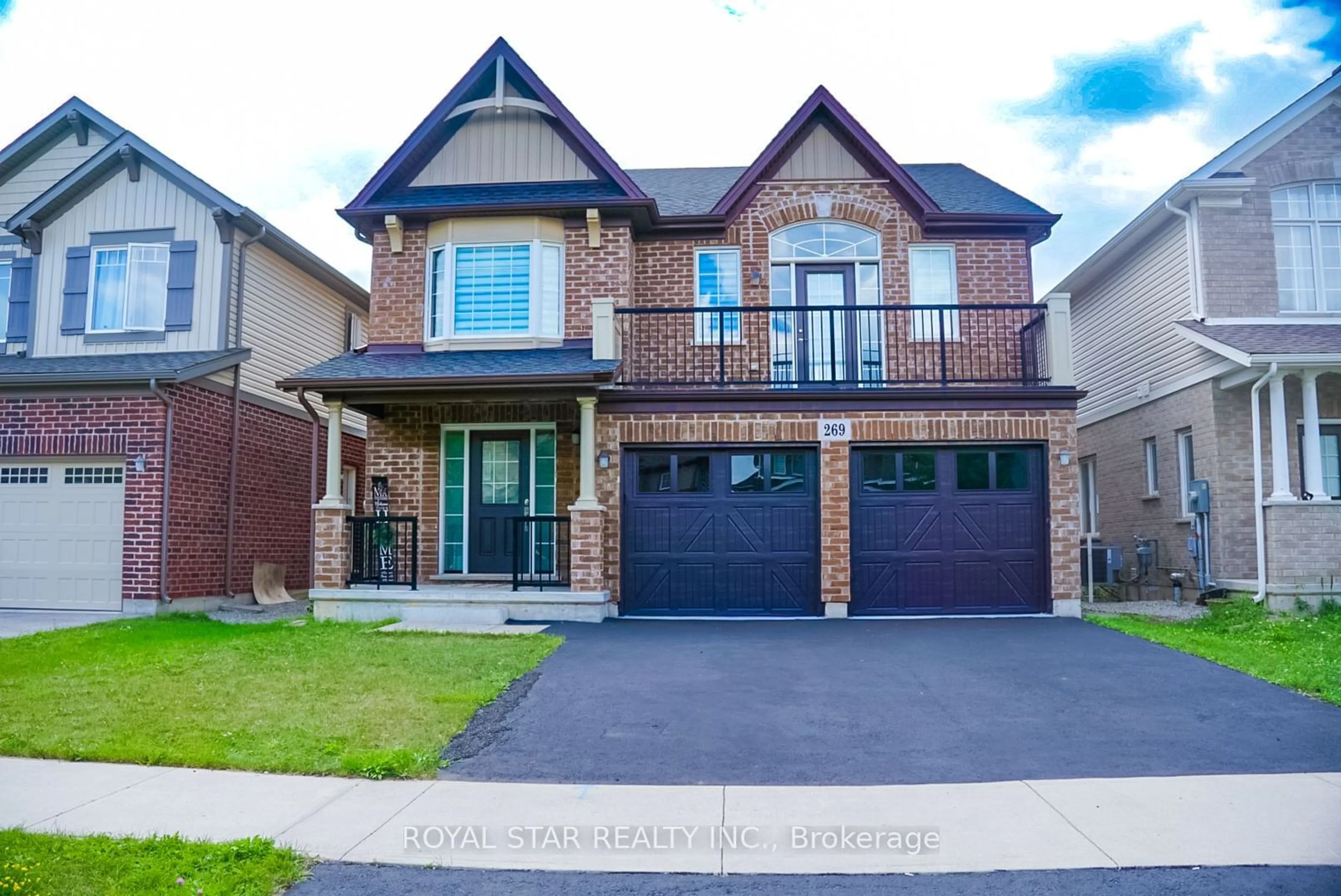 Home with brick exterior material, street for 269 South Pelham Rd, Welland Ontario L3B 5N8