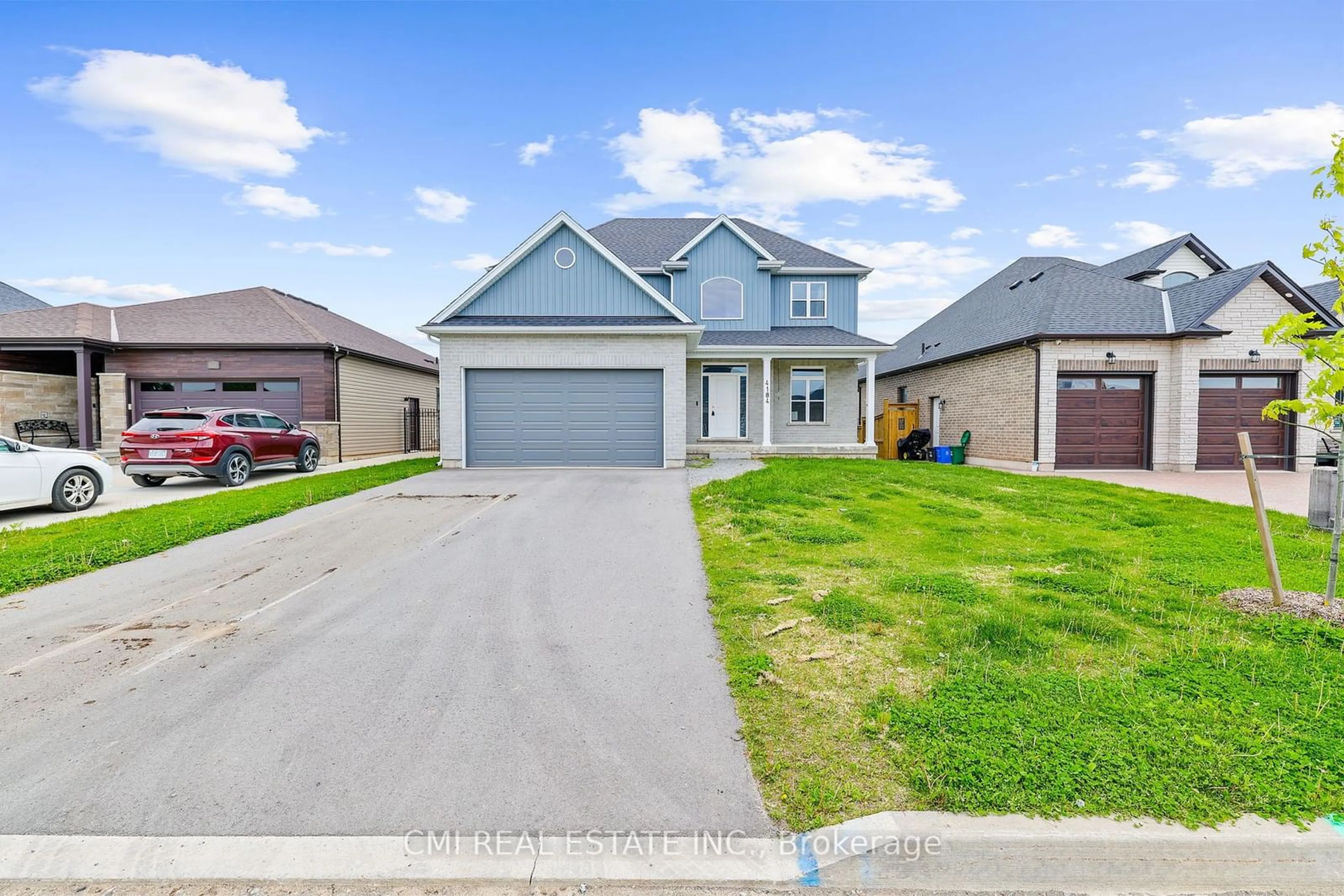 A pic from outside/outdoor area/front of a property/back of a property/a pic from drone, street for 4184 Village Creek Dr, Fort Erie Ontario L0S 1S0