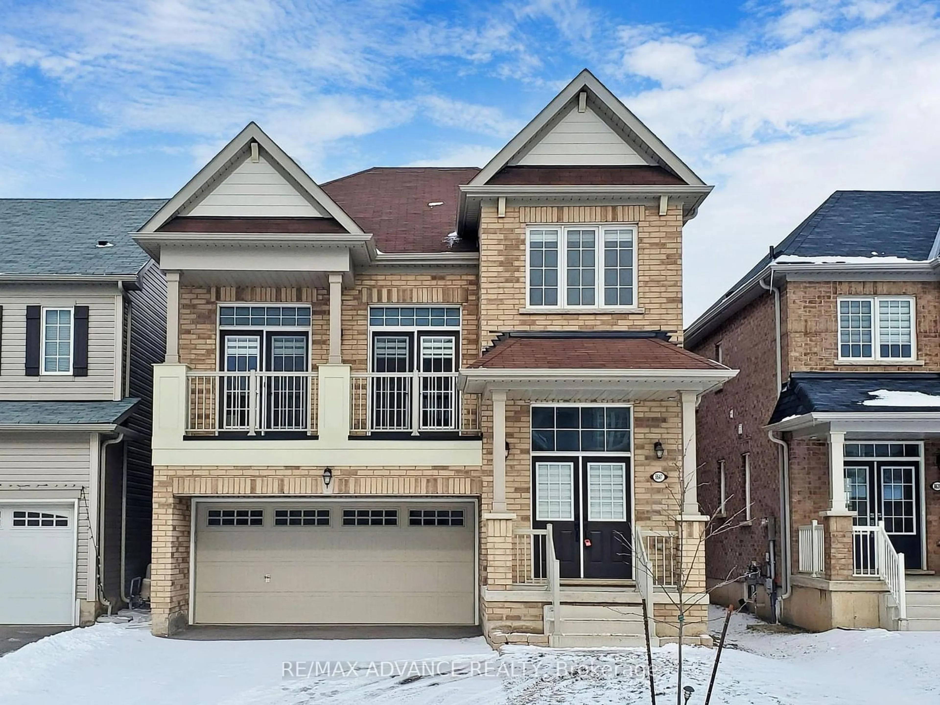 Home with brick exterior material, street for 8647 Pawpaw Lane, Niagara Falls Ontario L2H 3S5