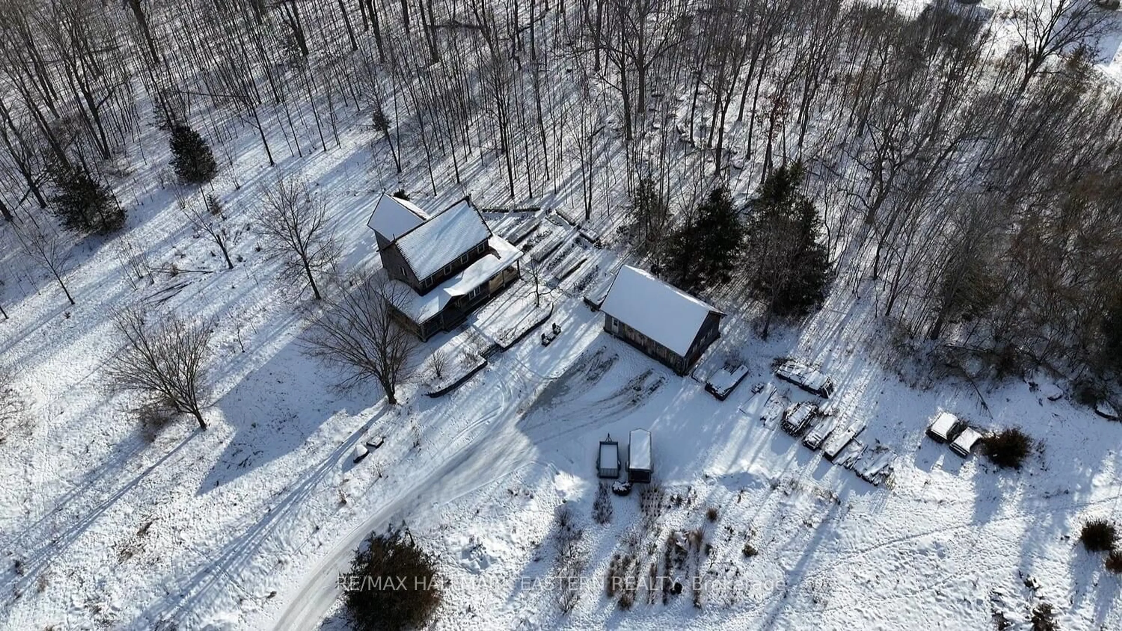 A pic from outside/outdoor area/front of a property/back of a property/a pic from drone, street for 2339 13th Line, Trent Hills Ontario K0K 2M0