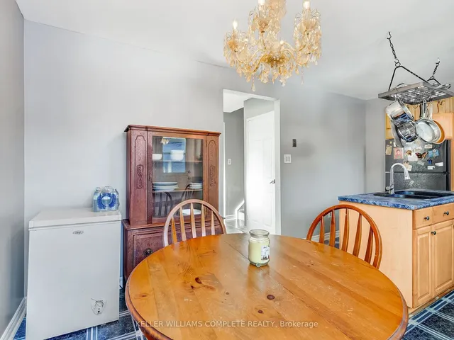 Additional property image - 20 Glen Eden Crt