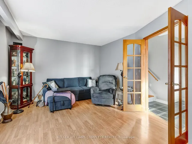 Additional property image - 20 Glen Eden Crt