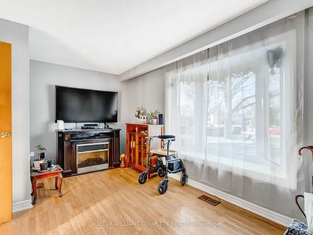 Additional property image - 20 Glen Eden Crt
