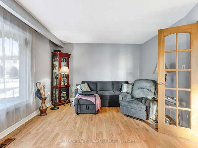 Additional property image - 20 Glen Eden Crt