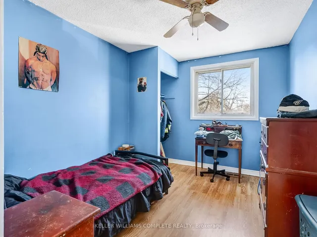 Additional property image - 20 Glen Eden Crt