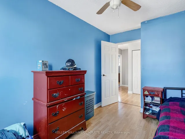 Additional property image - 20 Glen Eden Crt